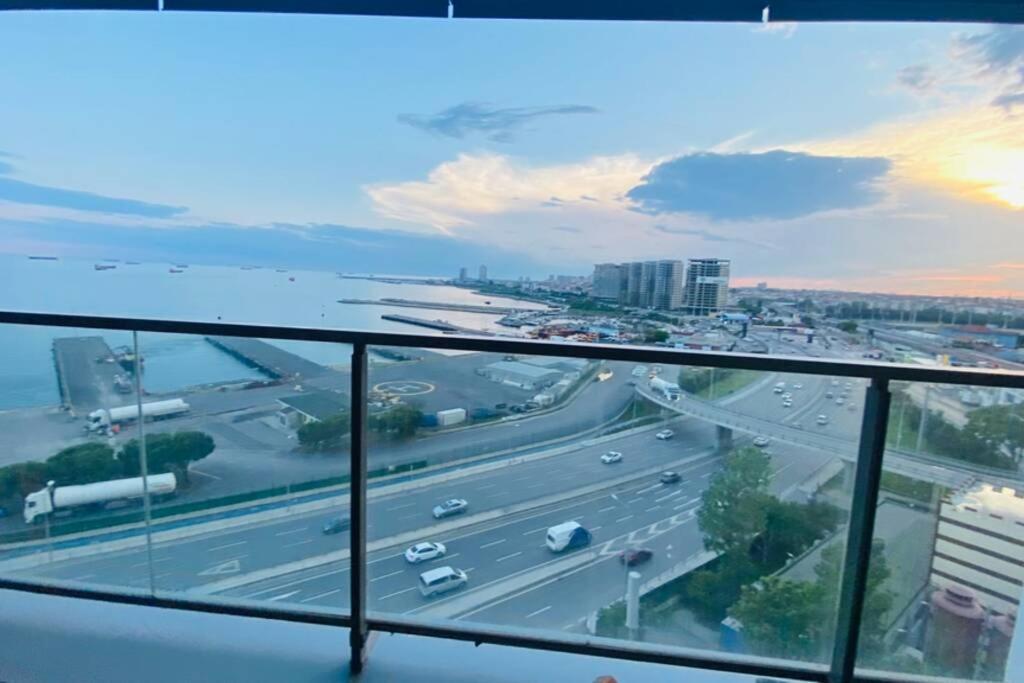Luxury 2 Room Suite Apartment With Seaview In Center Istambul Exterior foto