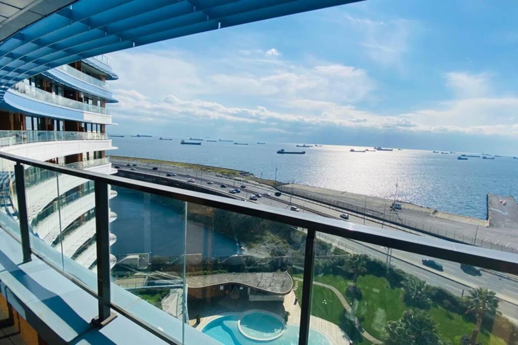 Luxury 2 Room Suite Apartment With Seaview In Center Istambul Exterior foto